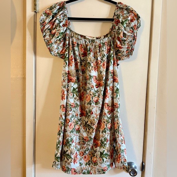 Doen Julie Dress in Calico Garden - Picture 2 of 9